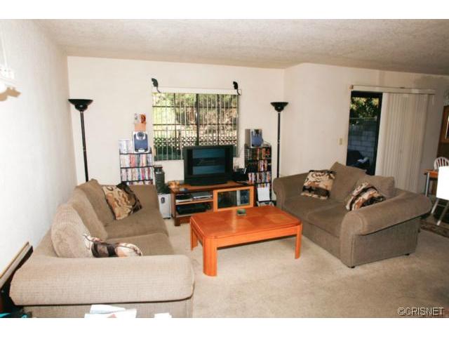 29613 Strawberry Hill Drive, Agoura Hills, CA 91301