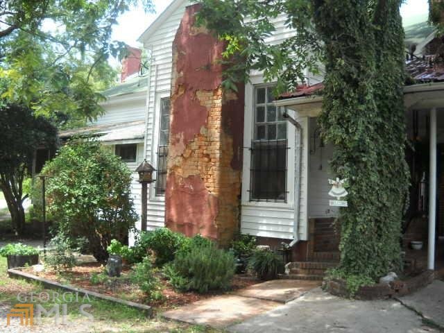 3595 Hwy 16 E, Sharpsburg