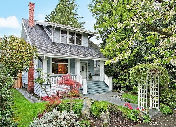 2529 Queen Anne Avenue N, Central Seattle, Washington Homes & Land - Real Estate