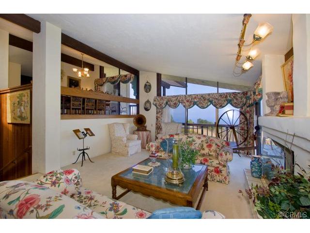 2863 Via Victoria, Palos Verdes Estates, CA 90274