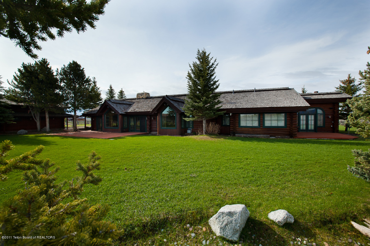 750 Moulton Loop Rd, Jackson, WY 83001